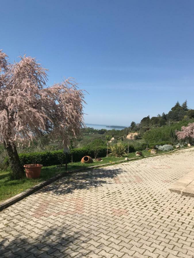 B&B Torre Del Lago Trasimeno Passignano sul Trasimeno Dış mekan fotoğraf
