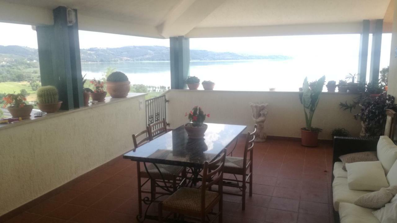 B&B Torre Del Lago Trasimeno Passignano sul Trasimeno Dış mekan fotoğraf